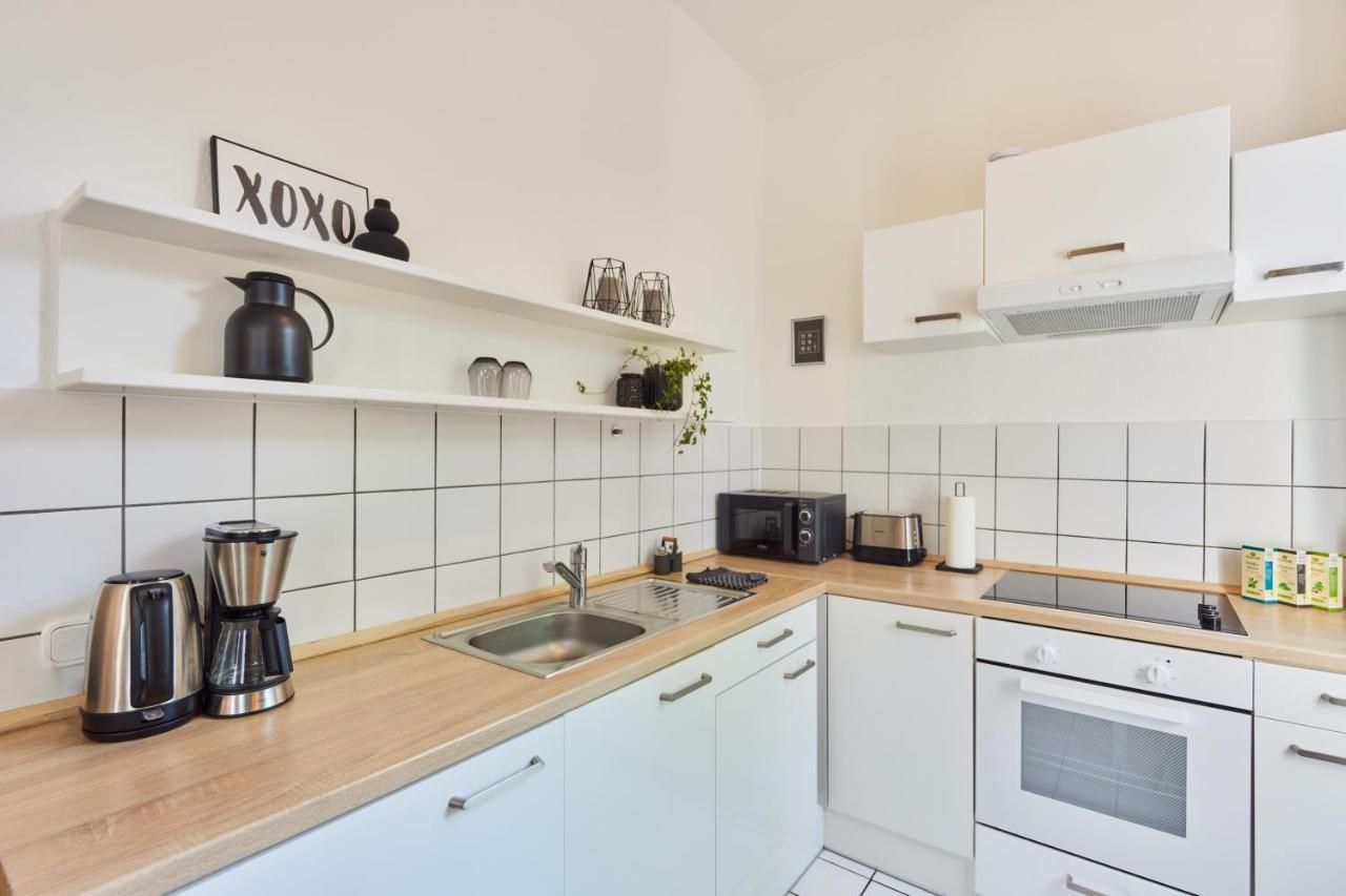 DELUXE APARTMENT 3 - zentral, Parkplatz, NETFLIX Bad Oeynhausen Buitenkant foto